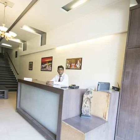 Hotel Royal Palace Aurangabad  Zewnętrze zdjęcie
