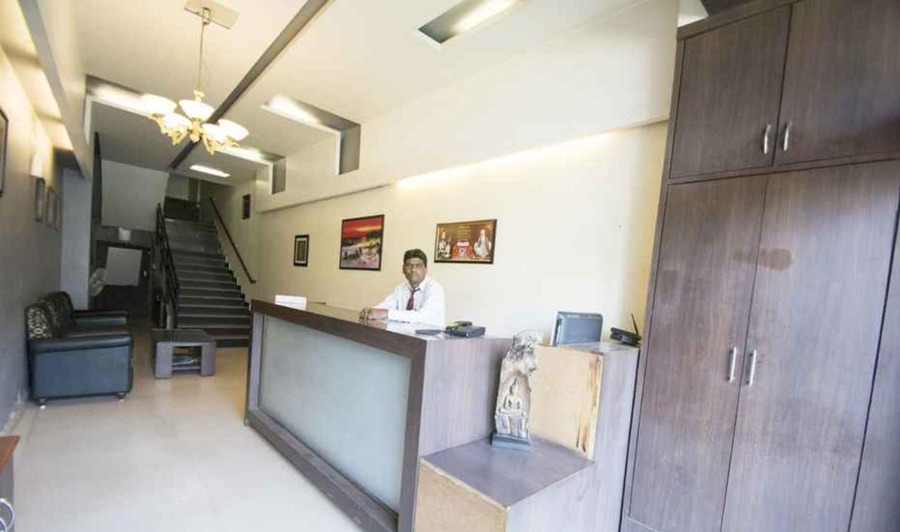 Hotel Royal Palace Aurangabad  Zewnętrze zdjęcie