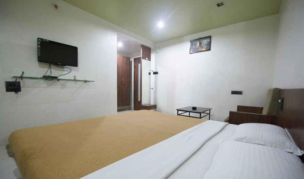Hotel Royal Palace Aurangabad  Zewnętrze zdjęcie